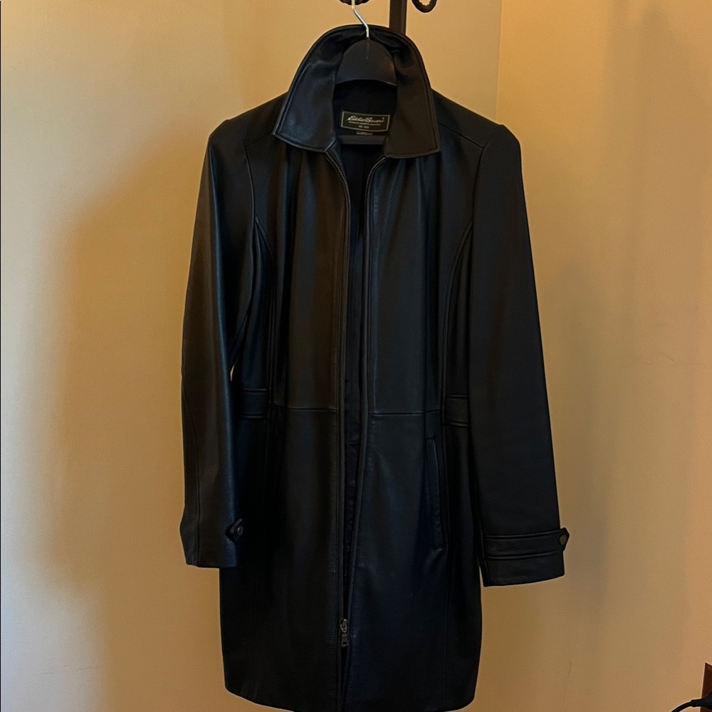 Women’s Eddie Bauer Black leatherTrench Coat. One of a kind.